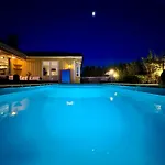 Pool & Sauna Retreat - Private Studio Apartment Porsgrunn * Porsgrunn