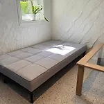 Pool & Sauna Retreat - Private Studio Apartment Porsgrunn *