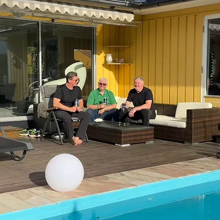 Appartement Pool & Sauna *
