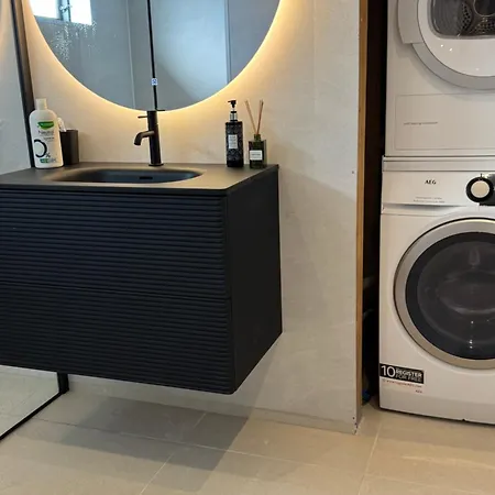 Apartamento Pool & Sauna Retreat - Private