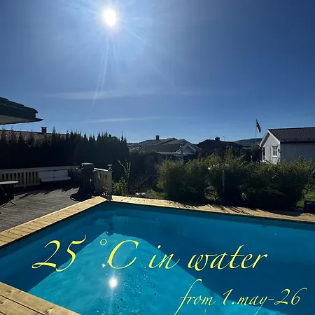 Lägenhet Pool & Sauna Retreat - Private *