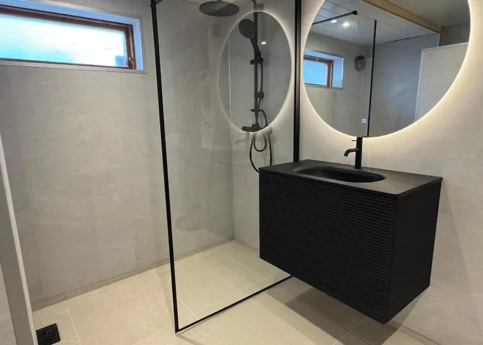 Pool & Nordic Sauna Retreat - 公寓